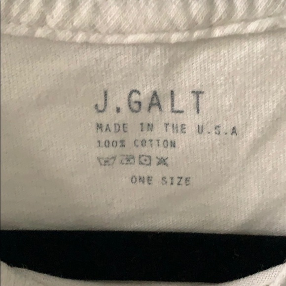 Brandy Melville USA T-shirt - Picture 2 of 2